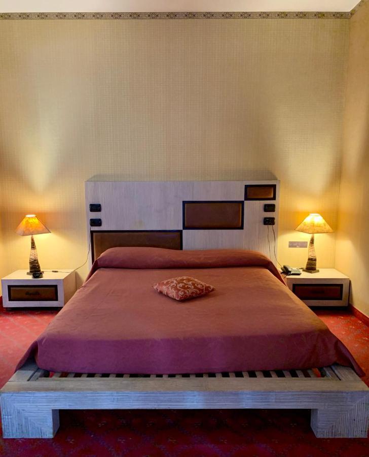 Gropello Cairoli Hotel - Motel Flower المظهر الخارجي الصورة